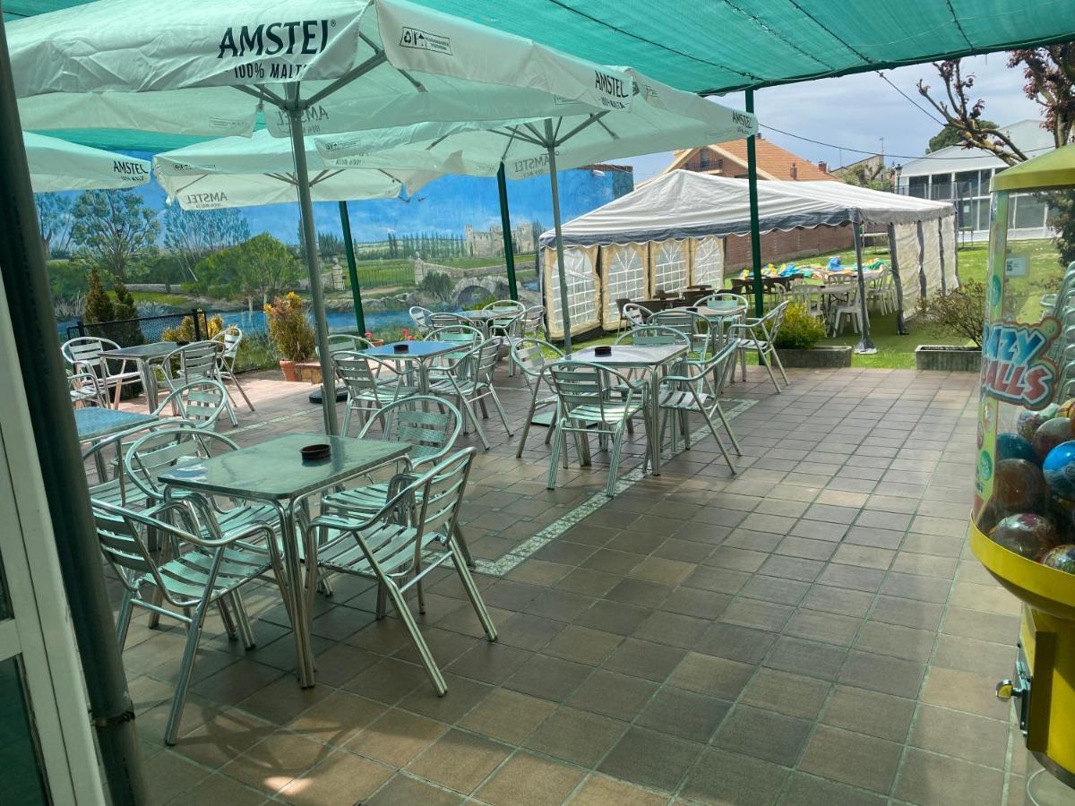 Hostal Restaurante Rio Ubierna Quintanilla-Vivar Bagian luar foto